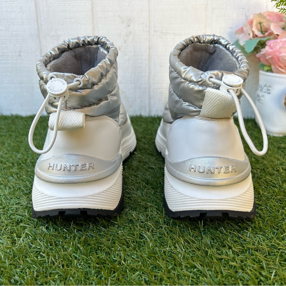HUNTER WomenAnne Insulated Waterproof Snow Booties SILVER size 6 US NEW - Picture 8 of 16